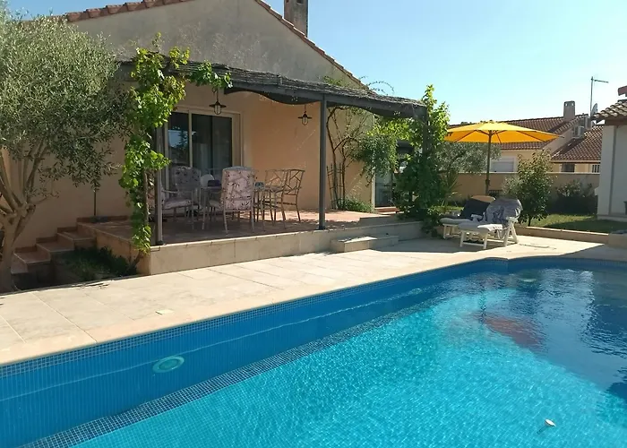 Belle Piscine 4 Personnes Villa