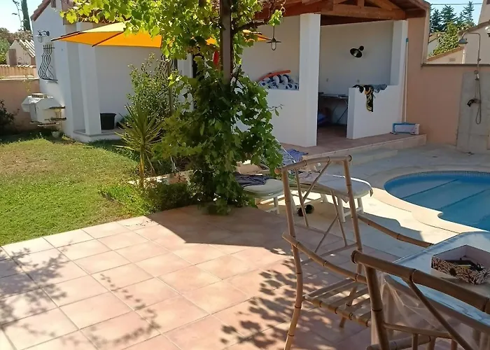 Belle Piscine 4 Personnes Villa